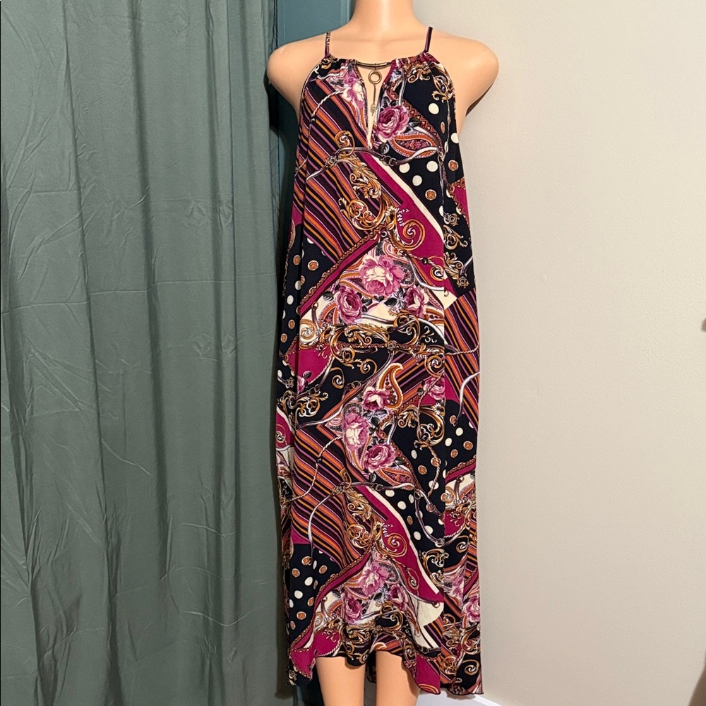 Elegant Black and Pink Patterned Maxi Dress